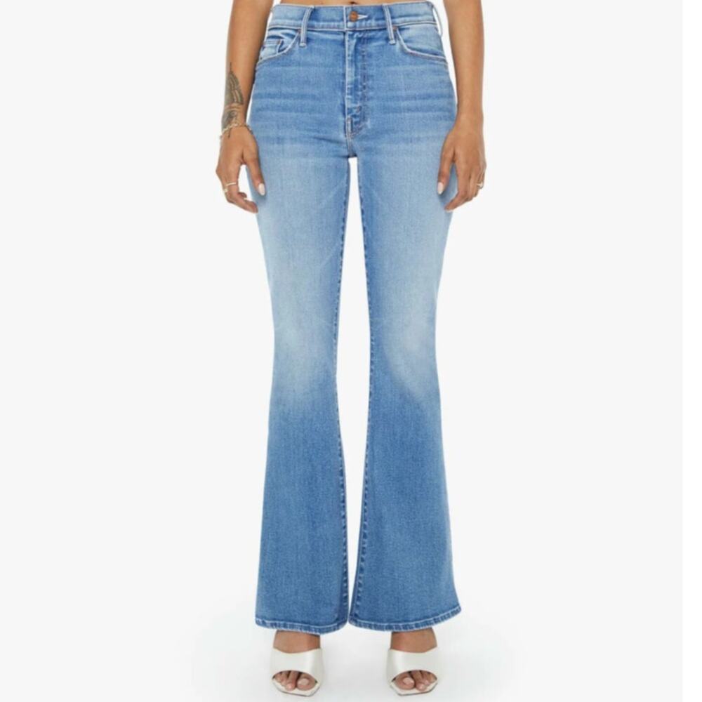 Mother lil weekender- layover high rise flare stretch denim lightwash jeans 26